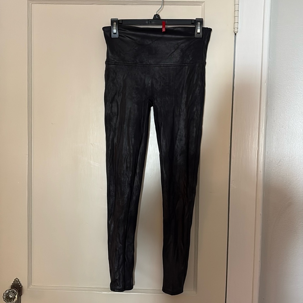 Spanx faux leather leggings - large petite
